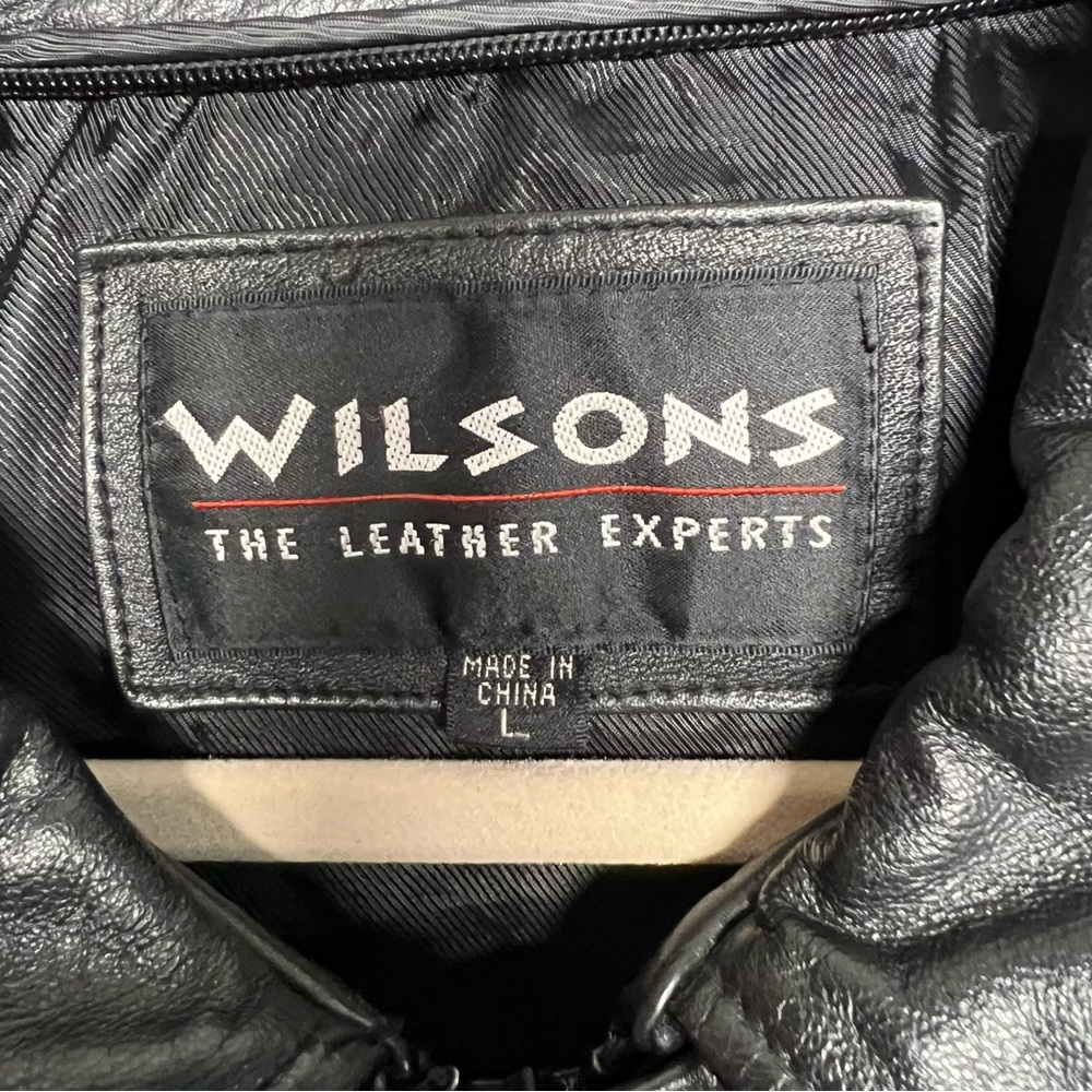 Vintage! Wilson's Black Belted Leather Jacket Size Large - Picture 5 of 12